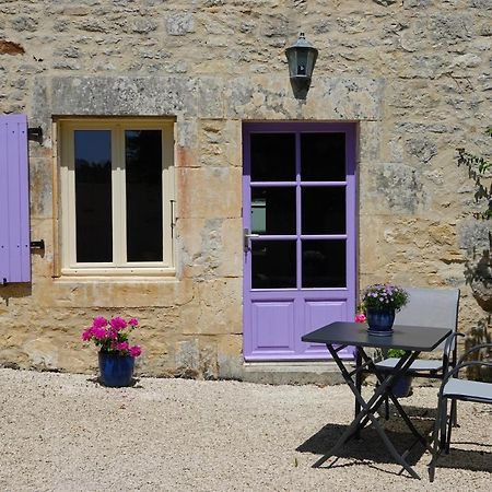 Gite Rural La Maison Mauve Ventouse Exteriör bild