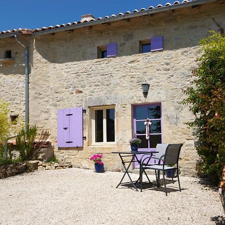 Gite Rural La Maison Mauve Ventouse Exteriör bild
